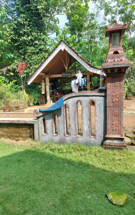 Nara Homestay Syariah Mangunan Kültér fotó