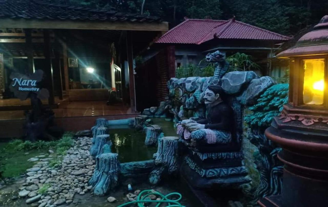 Nara Homestay Syariah Mangunan Kültér fotó